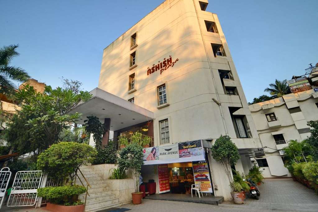 Hotel Ashish Plaza Pune Zewnętrze zdjęcie