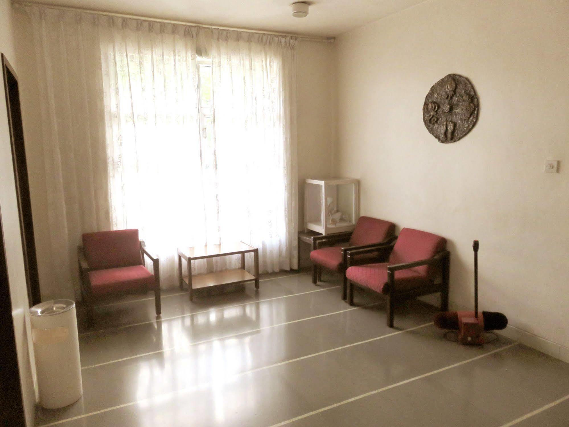 Hotel Ashish Plaza Pune Zewnętrze zdjęcie